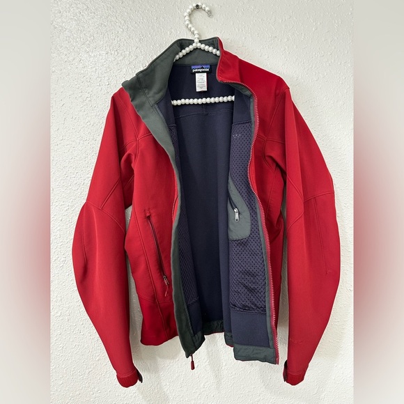 Patagonia Polartec Windbloc Outdoor Red Zipper
Jacket Men's Size Small - Picture 9 of 11